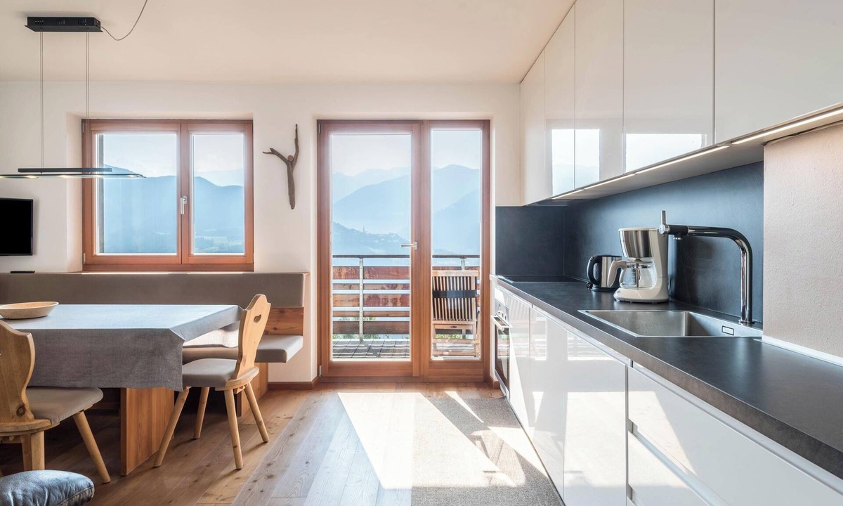 Feldthurns Apartment | Apartment 'Melisse Thalerhof' with Mountain View, Balconies & Wi-Fi