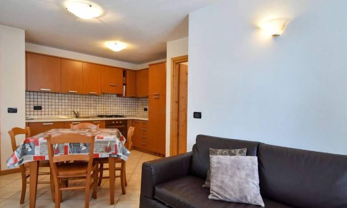 Valtellina Apartment | Apartment Mountain Home in Bormio - 4 persons, 1 bedrooms