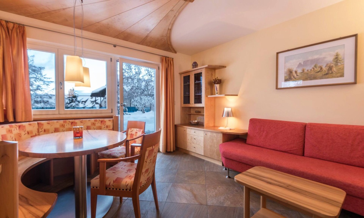 Collalbo Apartment | Apartment Namibia in Villa Anina with Poo