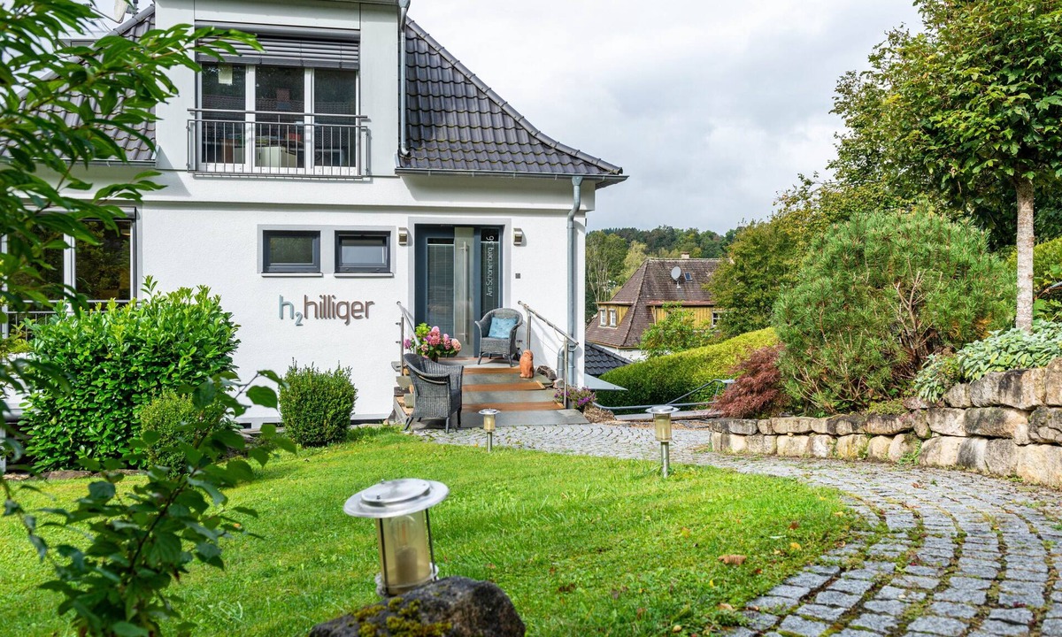 Sigmaringen Apartment | Apartment Nest with Balcony in Sigmaringen – Quiet Location, Garden Access, Castle View
