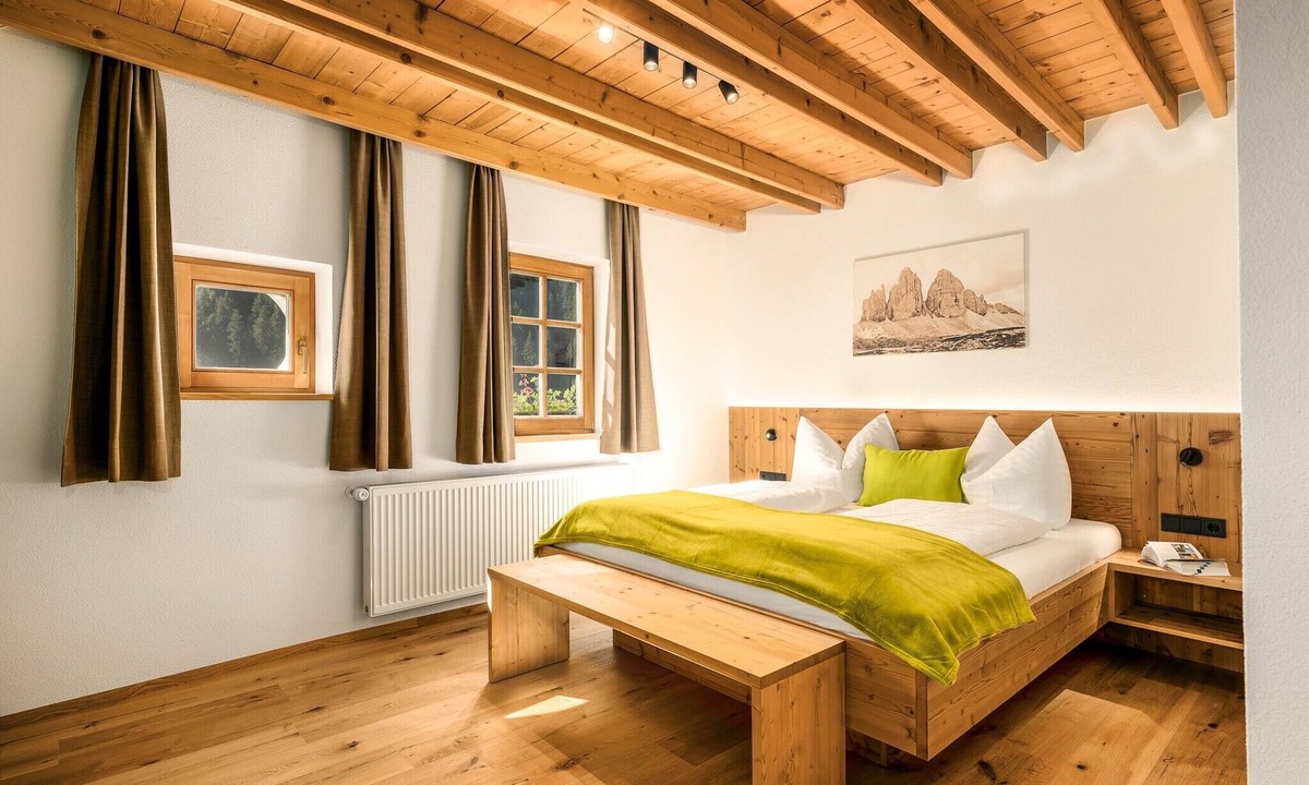 Sorafurcia Apartment | Apartment "Perfila Morgenrot" with Mountain View, Shared Garden & Wi-Fi