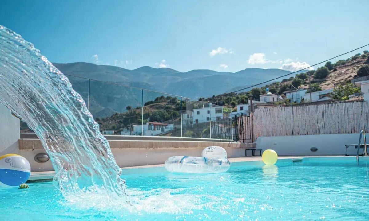 Kouroutai Apartment | Apartment 'Peristeres' with Mountain View, Wi-Fi and Air Conditioning