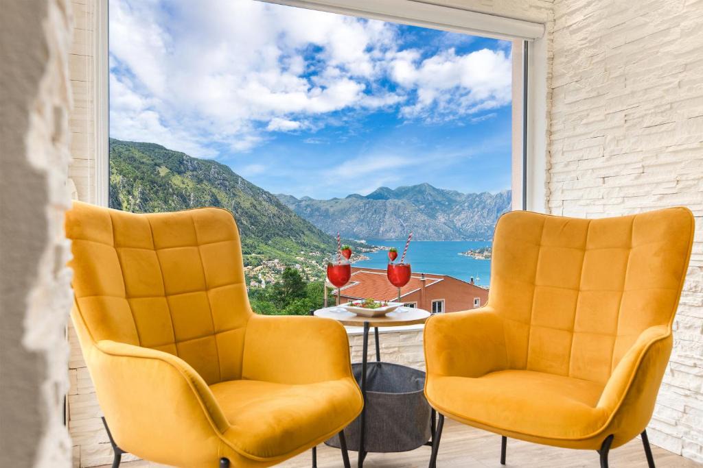 Skaljari Apartment | Apartment Petar 2