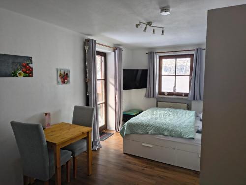 Zwiesel Apartment | Apartment Pool Sauna Netflix Bike Parking WIFI YTPremium