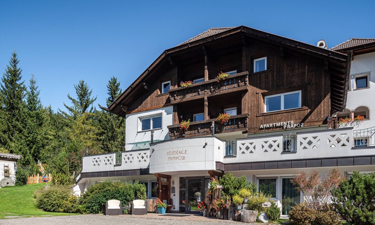 Ortisei Apartment | Apartment Prapoz Typ C1 with Mountain View, Wi-Fi & Balcony