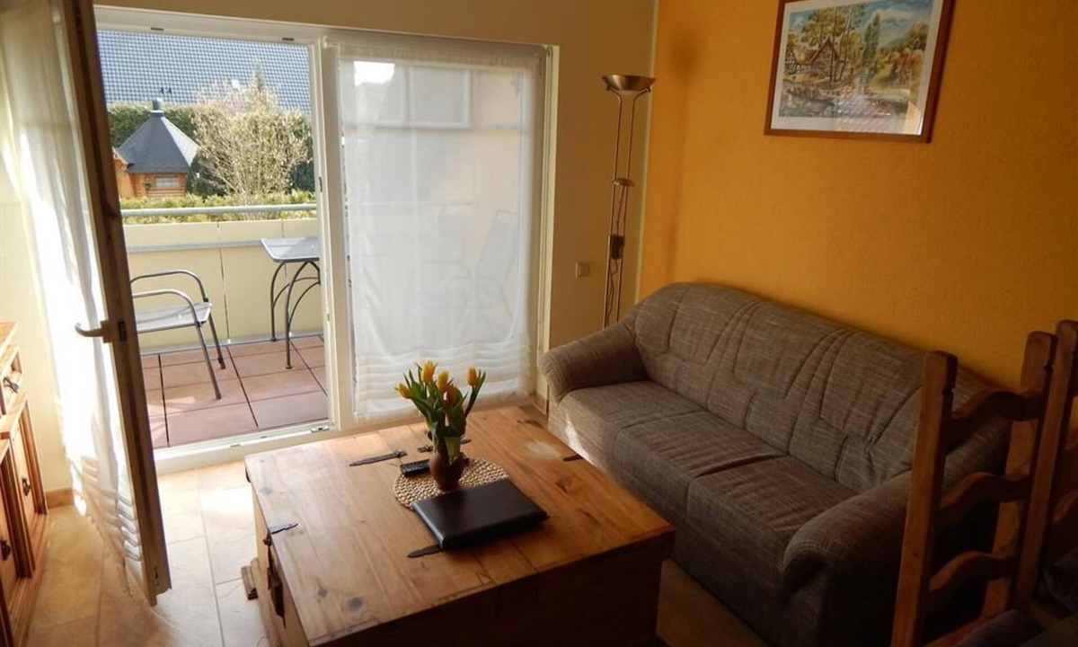 Treppendorf Apartment | Apartment-Private Bathroom-Garden view-Balkon oder Terrasse