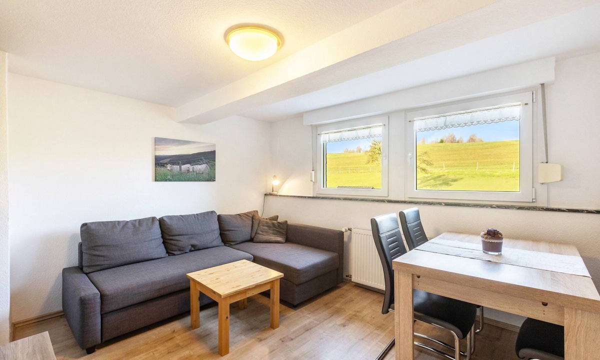 Gellinghausen Apartment | Apartment 'Pusteblume' with shared terrace and Wi-Fi