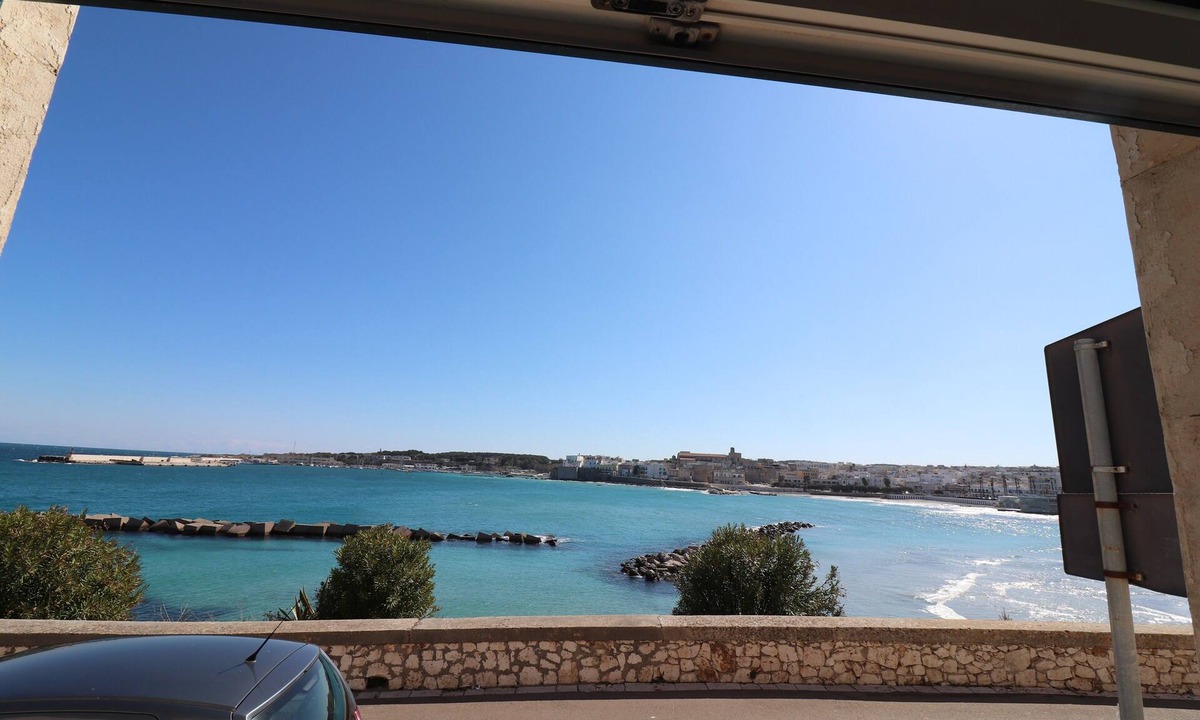 Salento Peninsula Apartment | Apartment 'Rachele Otranto' with Sea View, Wi-Fi and Air Conditioning