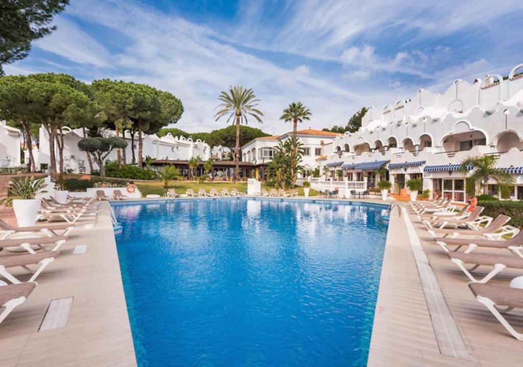 Urbanizacion Hacienda las Chapas Apartment | Apartment Reserva de Marbella by Interhome