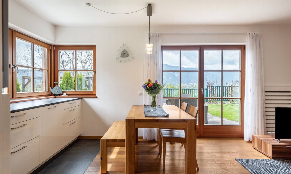Fie allo Sciliar Apartment | Apartment "Santner" with Mountain View, Terrace & Wi-Fi