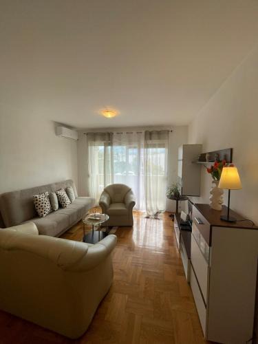 Solin Apartment | Apartment Sara