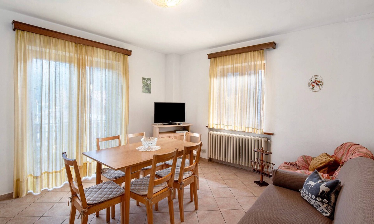 Caviola Apartment | Apartment 'Sasedel' with Mountain View and Shared Garden