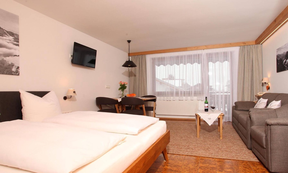 Riezlern Apartment | Apartment shower / toilet "B2" - Etschmann guest house
