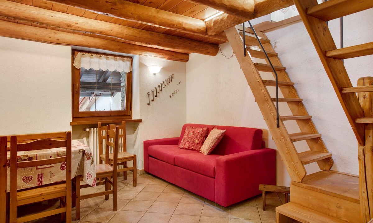 Morgex Apartment | Apartment 'Sopra' with Balcony and Wi-Fi