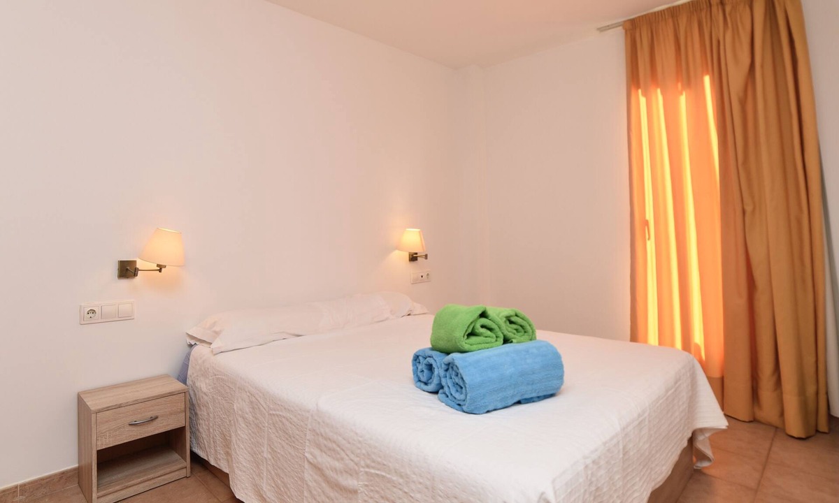 Prats Apartment | Apartment surrounded by Nature and Activities in Canillo HUT-7852