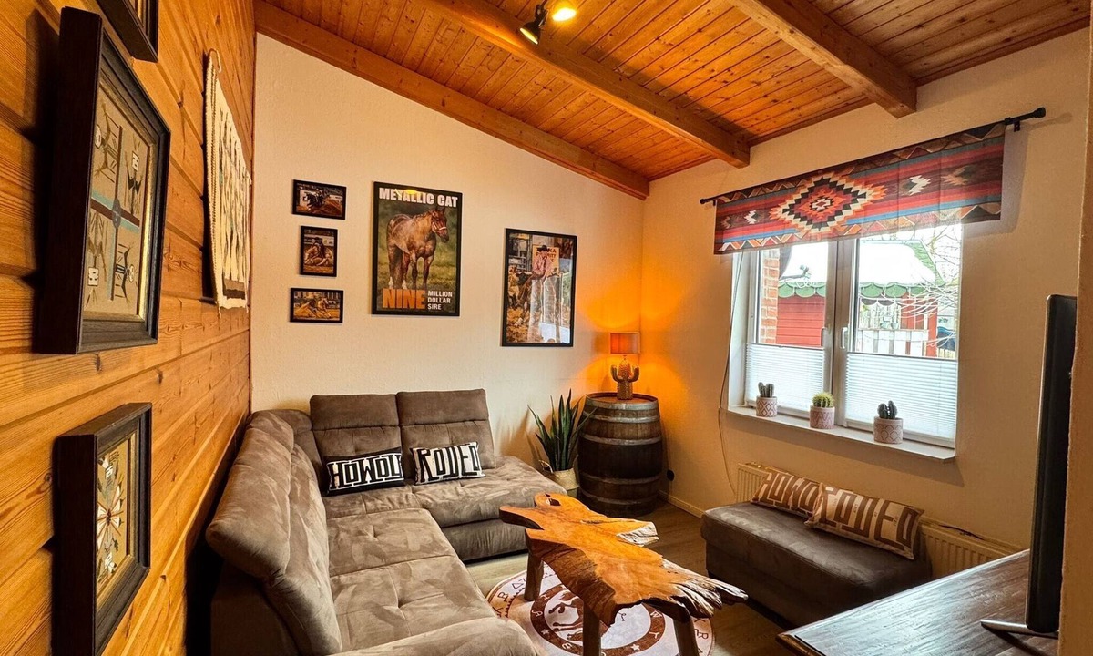 Alt Duvenstedt Apartment | Apartment 'Tiny Rooster Lodge' with Wi-Fi