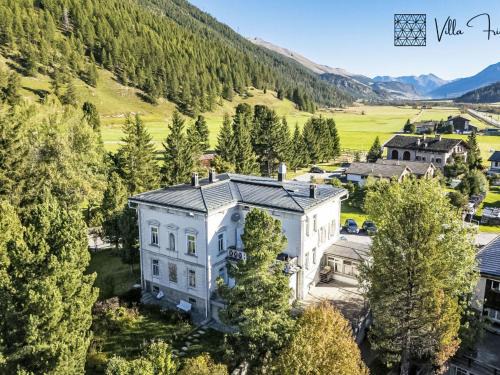 Bever Apartment | Apartment Villa Fried- Stüva by Interhome