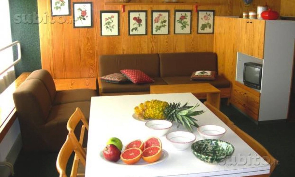 Mezzana Apartment | Apartment with direct access to the slopes and heated swimming pool