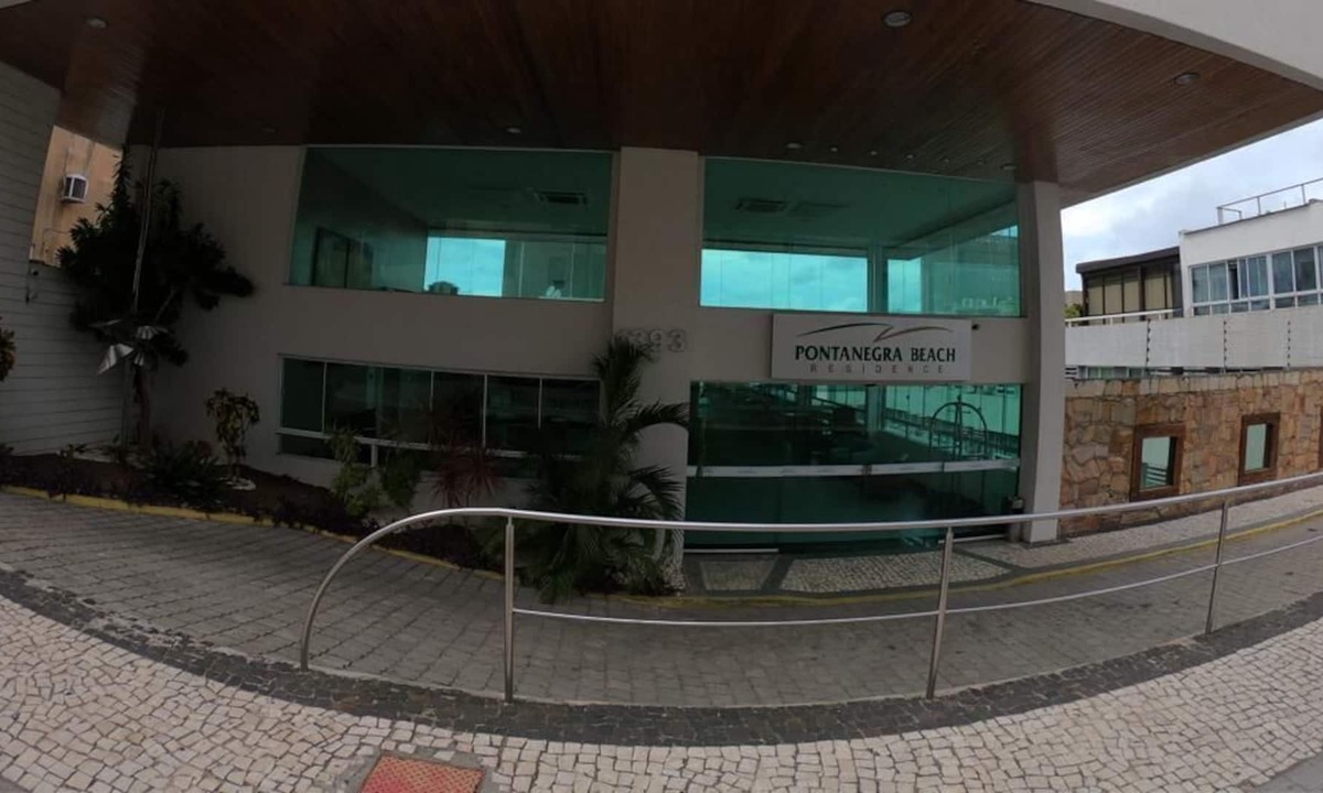 Ponta Negra Apartment | Apartment with excellent location by the sea, on the beach of Ponta Negra
