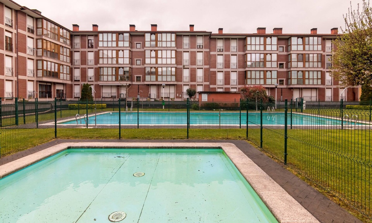 Voto House | Apartment with Pool in Badames