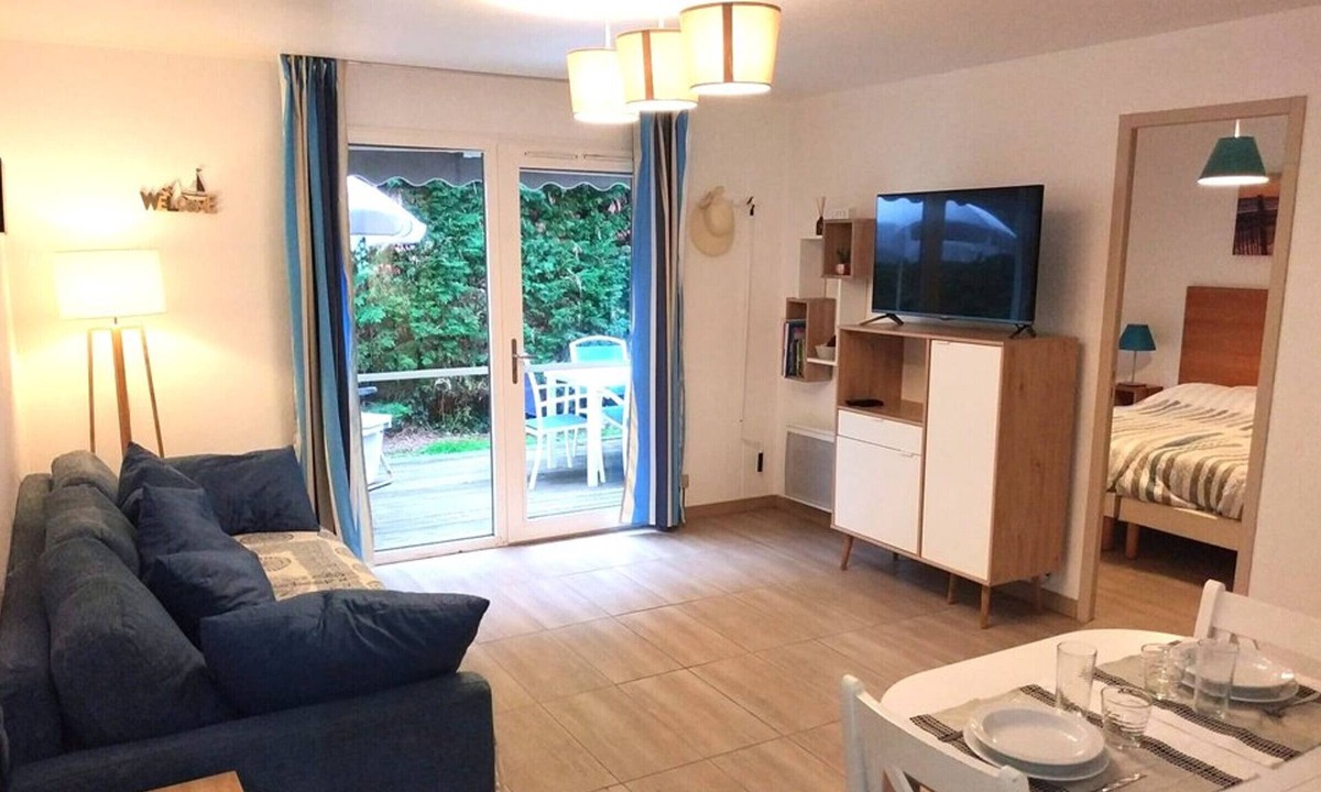 Soustons House | Apartment with Pool, Tennis & Terrace – Ideal Family Vacation