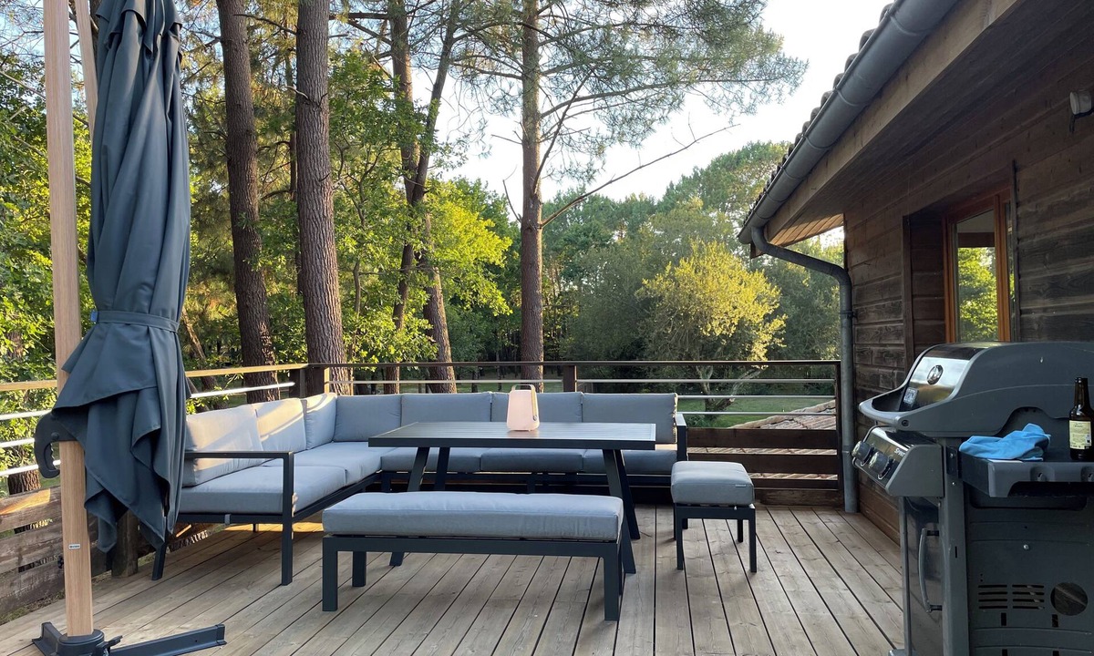 Hourtin Apartment | Apartment with your head in the trees, 50m from the lake - Hourtin Port
