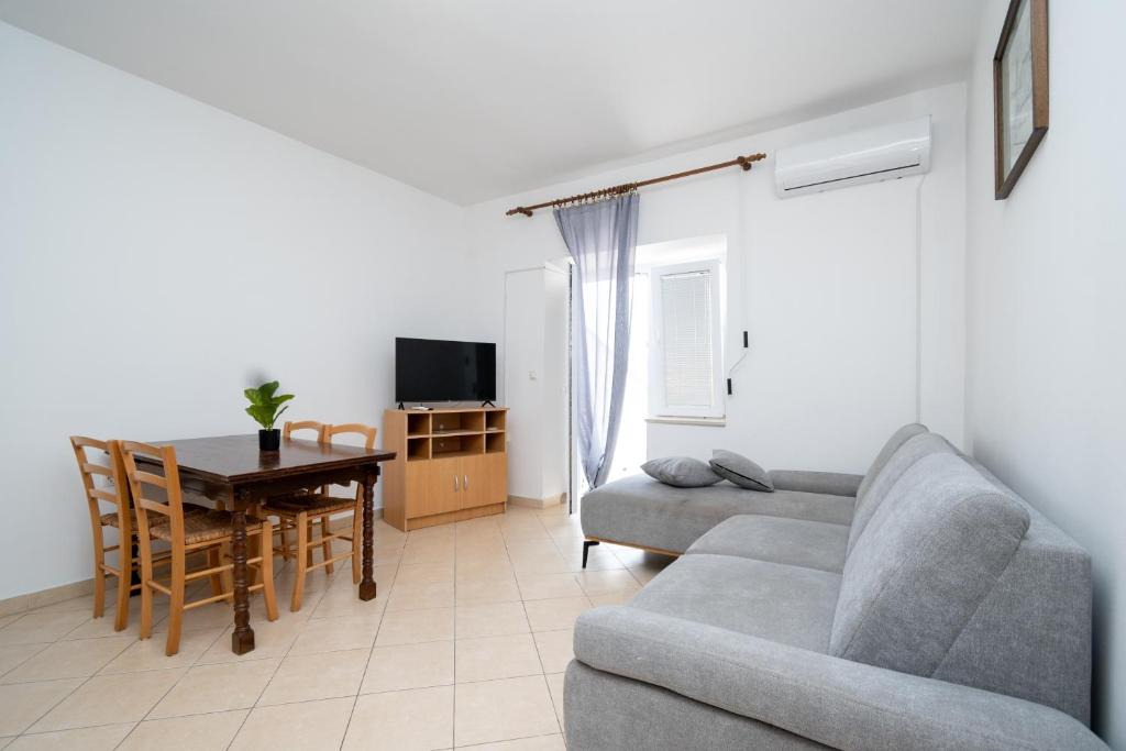 Zubovici Apartment | Apartment Zubovici 9365d