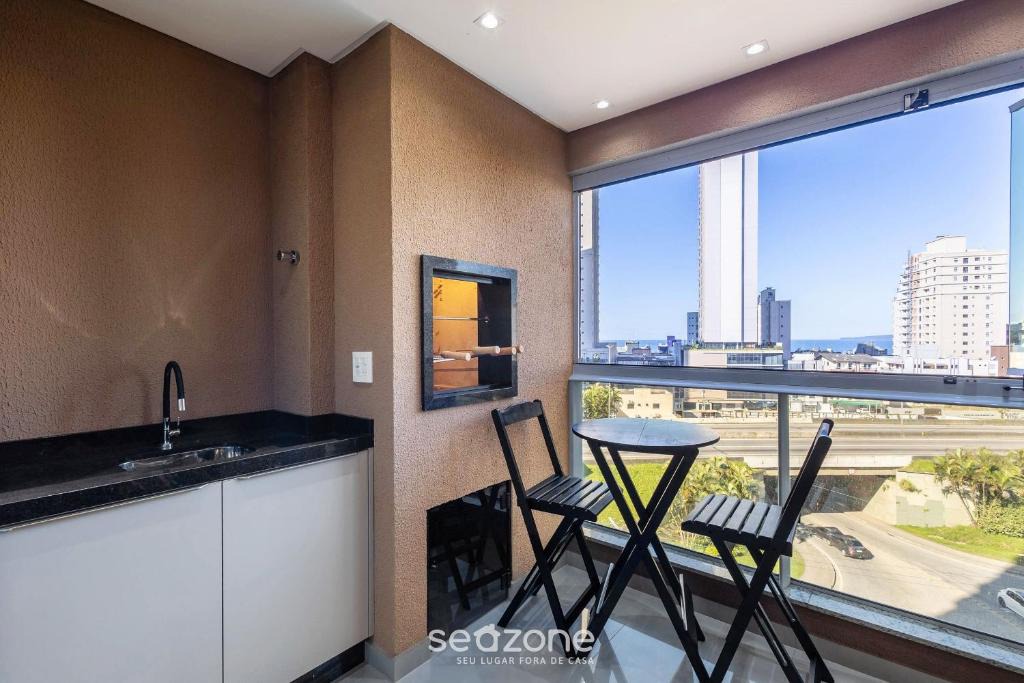 Tabuleiro dos Oliveiras Apartment | Apartments 400m from the Beach in Itapema - CARA