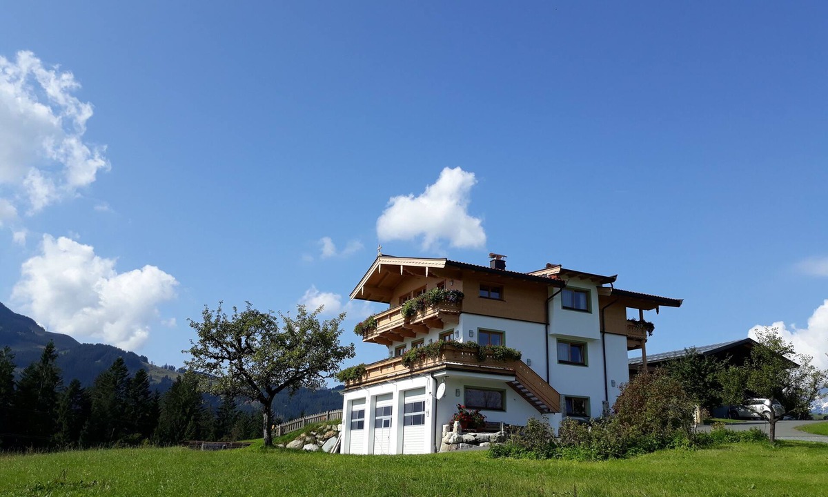 Reith bei Kitzbuehel Apartment | Apartments Alpenblick - vacation apartments with 360° panoramic views in a quiet location