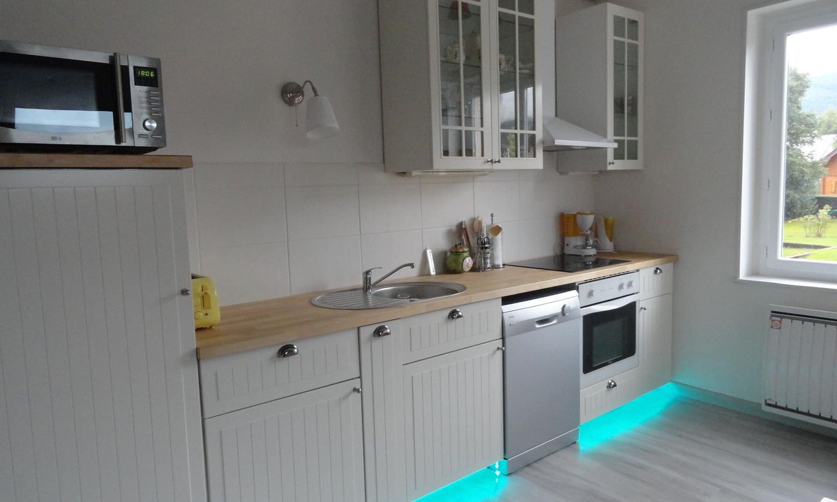 Xonrupt-Longemer Apartment | App 65M2 wifi 4/6 pers 2ch 2wc refurbished, quiet, large volume, village center