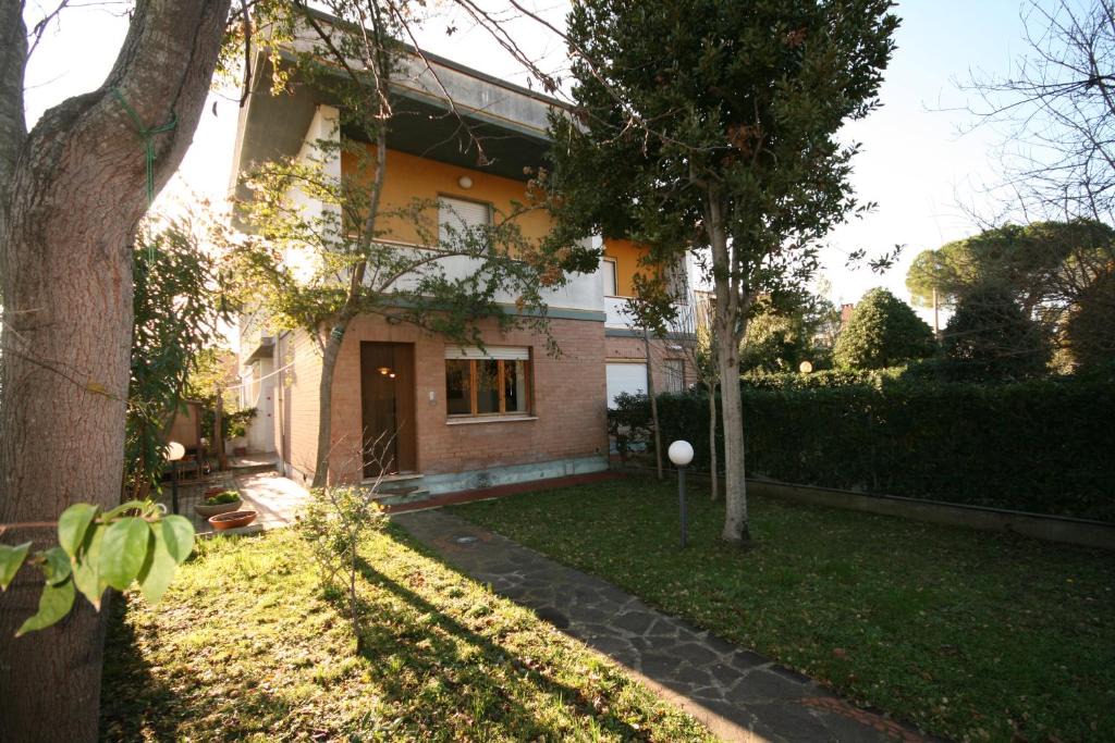 Marina di Castagneto Carducci Apartment | Appartamento indipendente con Giardino ideale per famiglie