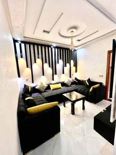 Ahriq Apartment | Apparemment