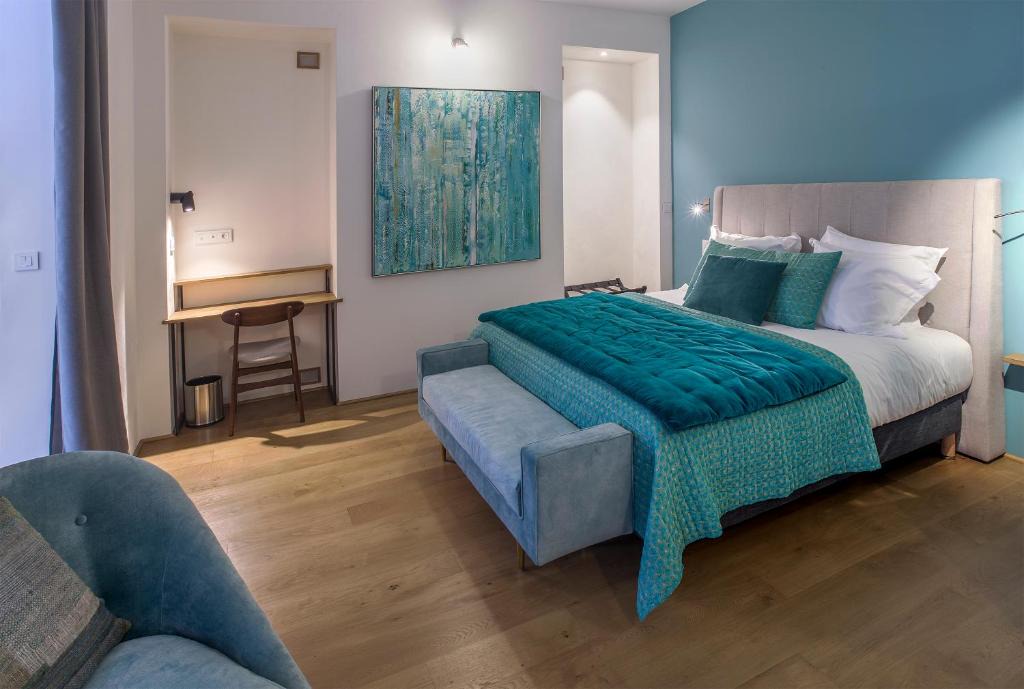 Angouleme Apartment | Appart Hôtel - Hyper Centre - VILLA CÔTÉ PLATEAU - 3 Étoiles Certifiées-