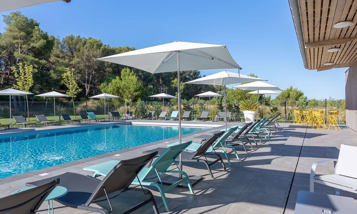 Cabries Hotel | Appart'hôtel Kyriad Résidence Cabriès - Plan de Campagne