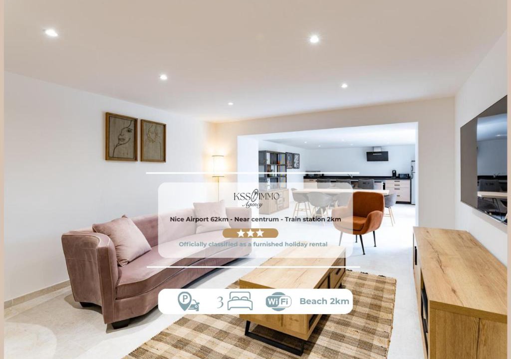 Saint-Raphael Apartment | Appart HOTEL 3 Chambres - parking - clim