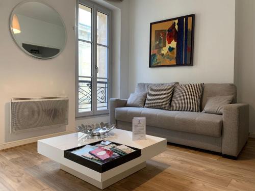 Bordeaux Golden Triangle Apartment | Appart Hyper Centre - Le Chapelet