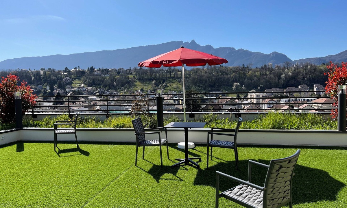 Aix-les-Bains City Center Apartment | Appart One Aix-les-Bains