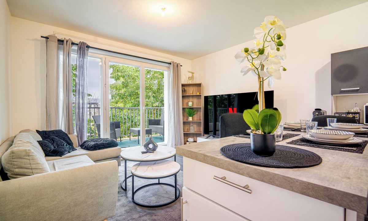 Trappes Apartment | Appart Standing