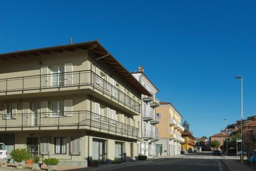 Monforte d'Alba Apartment | Appartamenti Rocca - CAV La Casa di Rosa