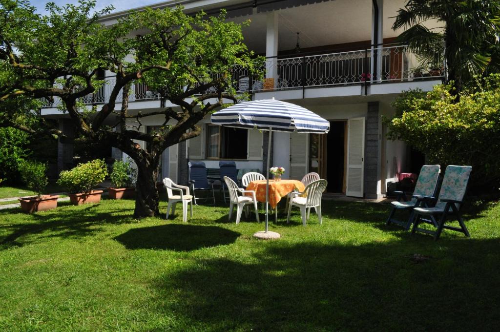 Pettenasco Apartment | Appartamento Azalea