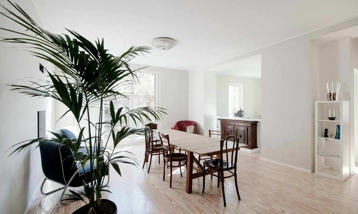 Brunate Apartment | Appartamento in Villa Lina