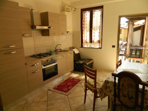Cislago Apartment | Appartamento Mira