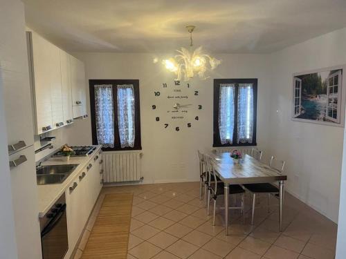 Teolo Apartment | APPARTAMENTO PANORAMICO