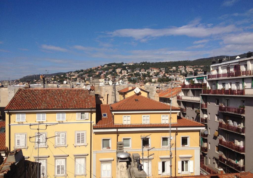 Citta Nuova-Barriera Nuova-San Vito-Citta Vecchia Apartment | Appartamento Slataper