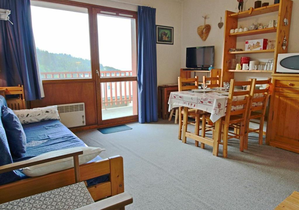Chamrousse Apartment | Appartement Chamrousse, 2 pièces, 5 personnes - FR-1-340-41