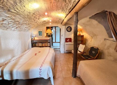 Ardailles Apartment | Appartement charmant à Valleraugue avec terrasse, 40 m²