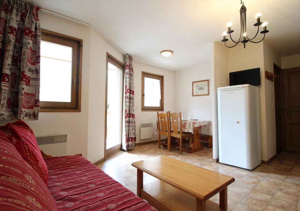 Val Cenis Apartment | Appartement Confort 4 Pers, Pied des Pistes, Parking Inclus, Lanslevillard-Val Cenis - FR-1-508-119
