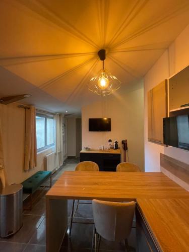 Tarascon Apartment | Appartement dans centre historique