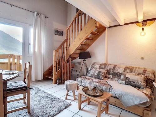 Les Bruyeres Apartment | Appartement duplex 4 pers, accès pistes, balcon - FR-1-344-835