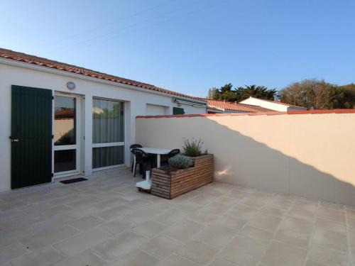 Cheray House | Appartement calme avec piscine à Saint-Georges-d'Oléron - FR-1-246A-117